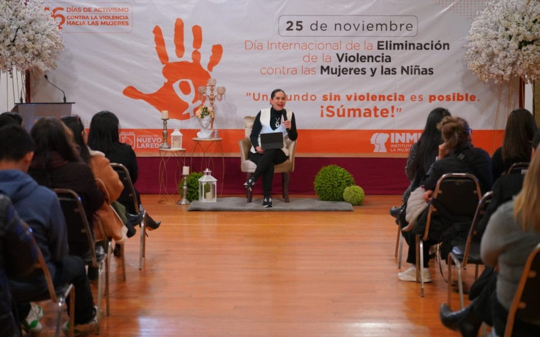 Habla Yuriria Sierra sobre empoderamiento femenino