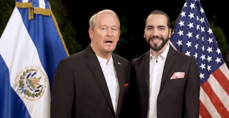 De El Salvador a México como embajador