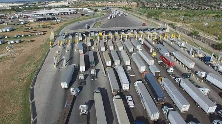 Se cae sistema de aduanas