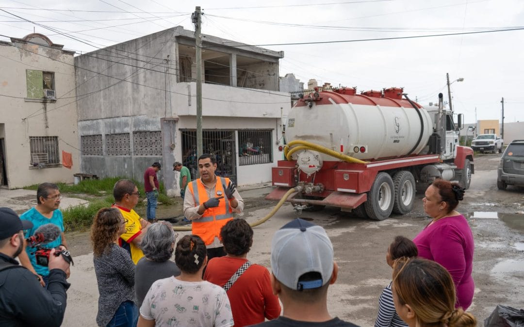 Reafirma Roberto Lee su compromiso en la colonia Fundadores de Matamoros