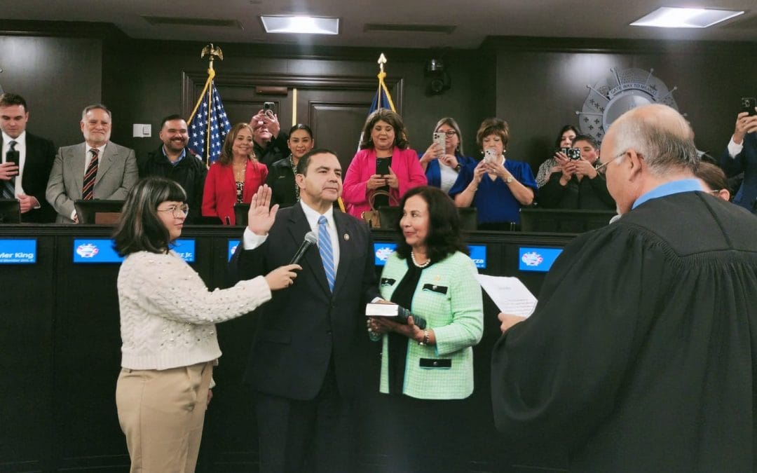 Asume Henry Cuéllar cargo en el 119.º Congreso como representante del Distrito 28 de Texas