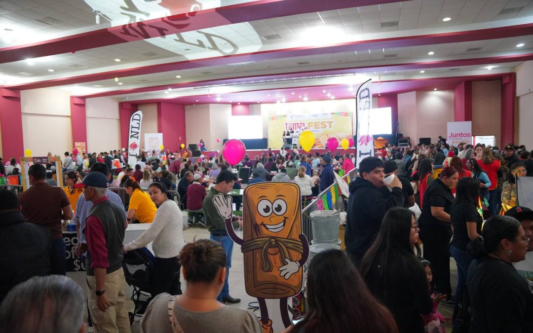 Acuden miles al Tamal Fest