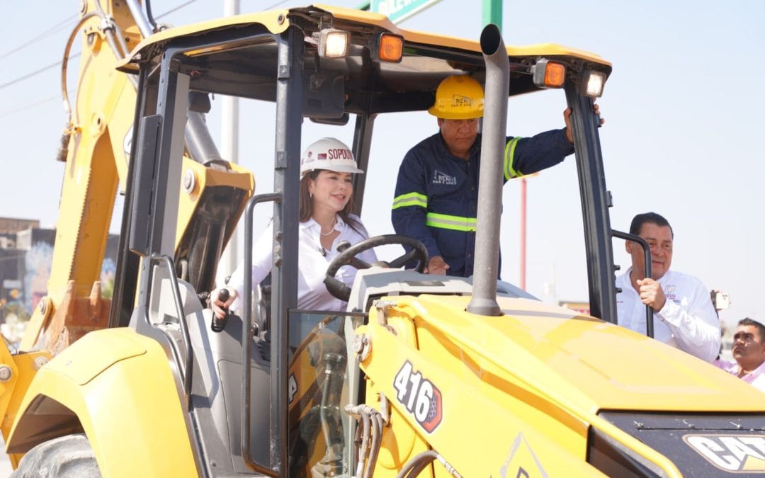 Supervisa alcaldesa pavimentación en los Olivos