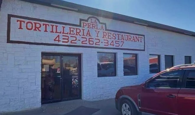 Llega a ICE a tortillería y se lleva a 13