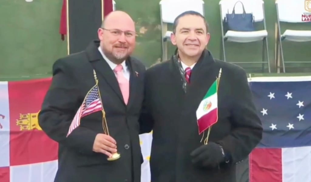 Resalta Henry Cuellar la unión entre Laredo y Nuevo Laredo en la Ceremonia del Abrazo