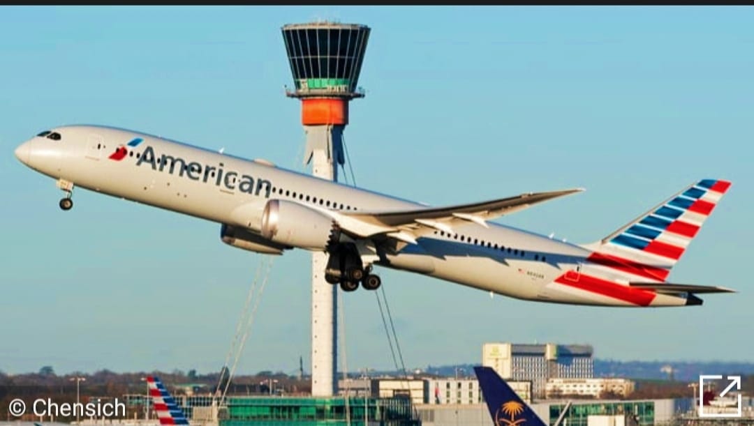 Obliga Alerta de bomba a desviar vuelo de American Airlines a Roma