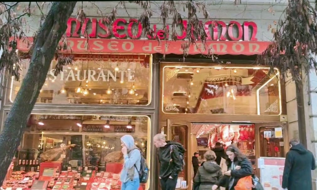Museo del Jamón en Madrid: El paraíso del jamón ibérico que no te puedes perder