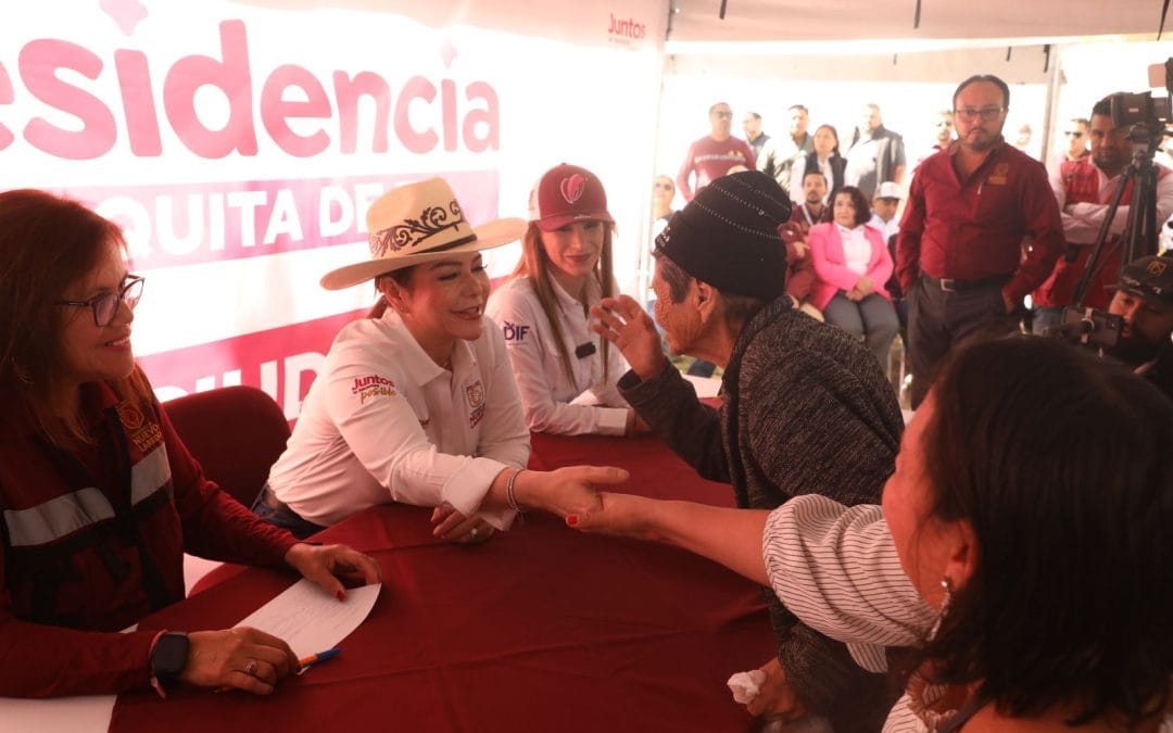 Atiende Carmen Lilia Canturosas peticiones y necesidades con programa Presidencia Cerquita de Ti