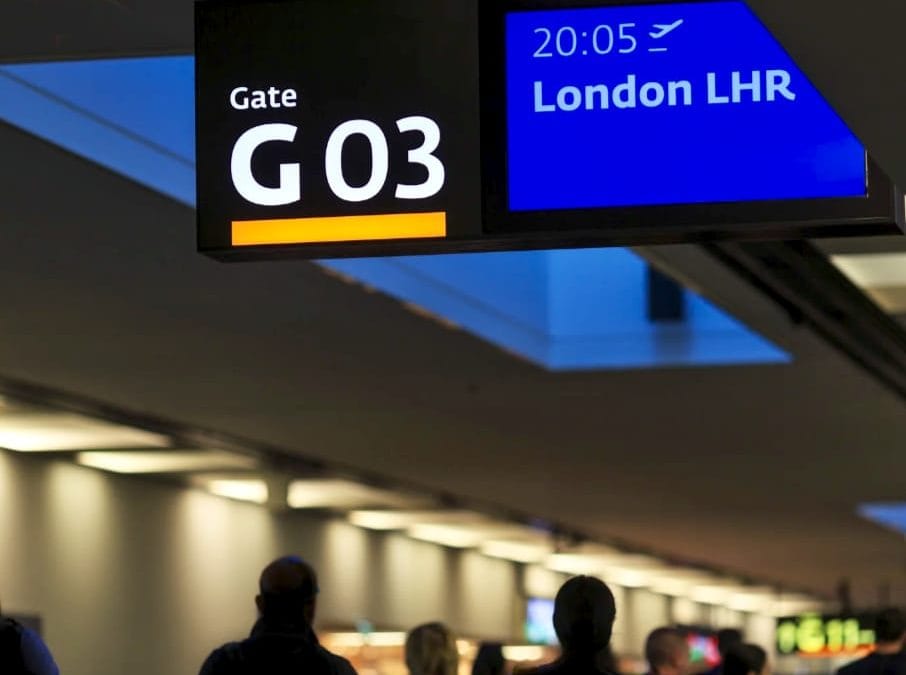 Cierran Aeropuerto Heathrow por incendio