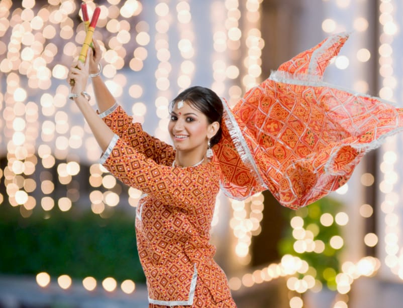 Celebran en India Chaitra Navratri Festival que marca la adoración a la diosa Durga