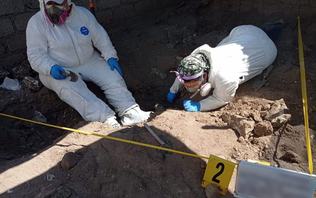 Localiza FGE fosa clandestina y restos humanos en Villa de Álvarez tras cateo