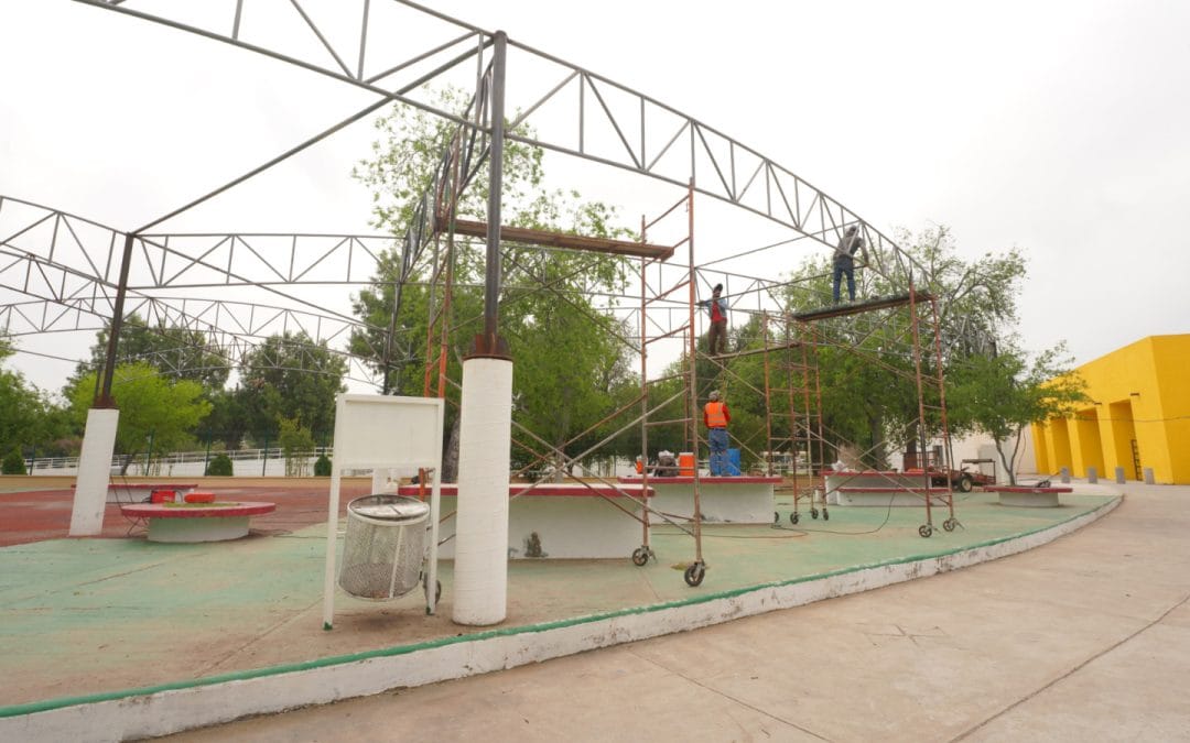Refuerza gobierno de Nuevo Laredo mantenimiento en parques por Día de Pascua
