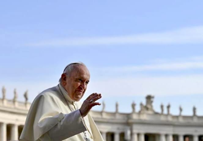 Inicia luto en el Vaticano: cuerpo del Papa Francisco será trasladado a San Pedro