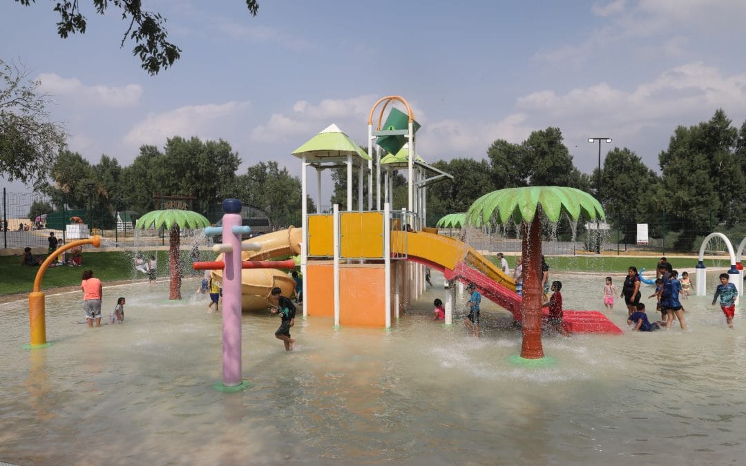 Refresca Gobierno Municipal el verano en Nuevo Laredo con albercas y parques acuáticos