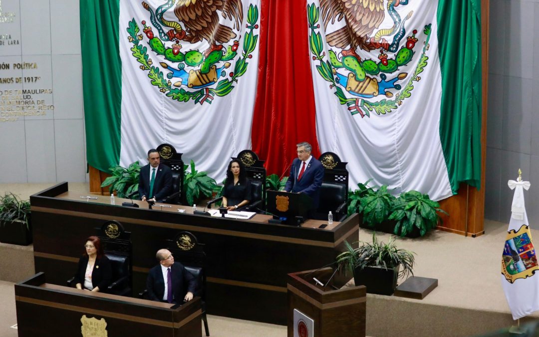 Conmemora Congreso bicentenario constitucional; destaca Carmen Lilia legado de justicia y soberanía