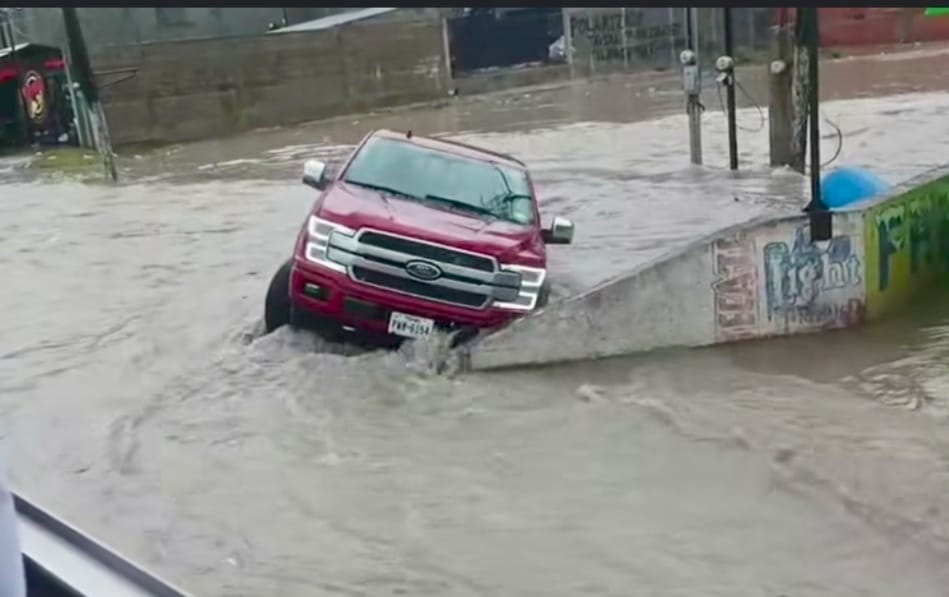 Rebasa tormenta a autoridades; ciudadanía se organiza en Piedras Negras