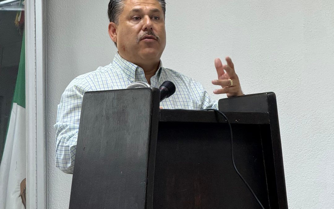 Expone Eduardo Anaya su visión de justicia ante la Barra de Abogados de Nuevo Laredo