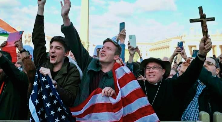 Presenta León XIV una visión distinta al liderazgo estadounidense de Trump