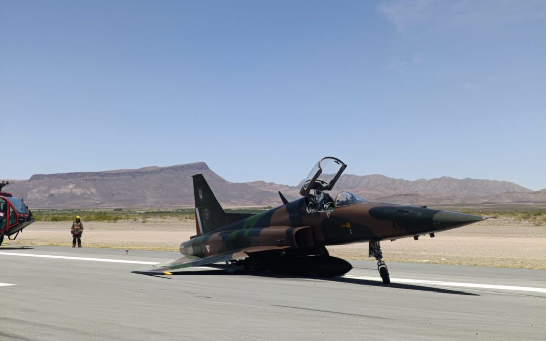 Sufre accidente avión F-5 de la Fuerza Aérea Mexicana en Chihuahua