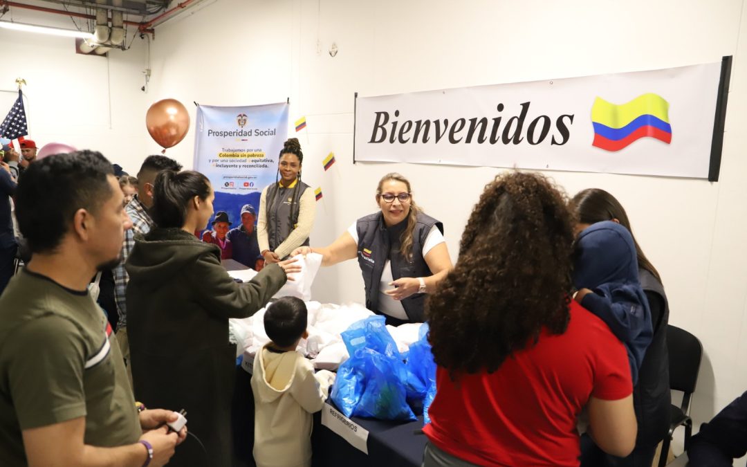 Vuelven a casa extranjeros voluntarios desde EE.UU.; logra Estados Unidos repatriación con dignidad