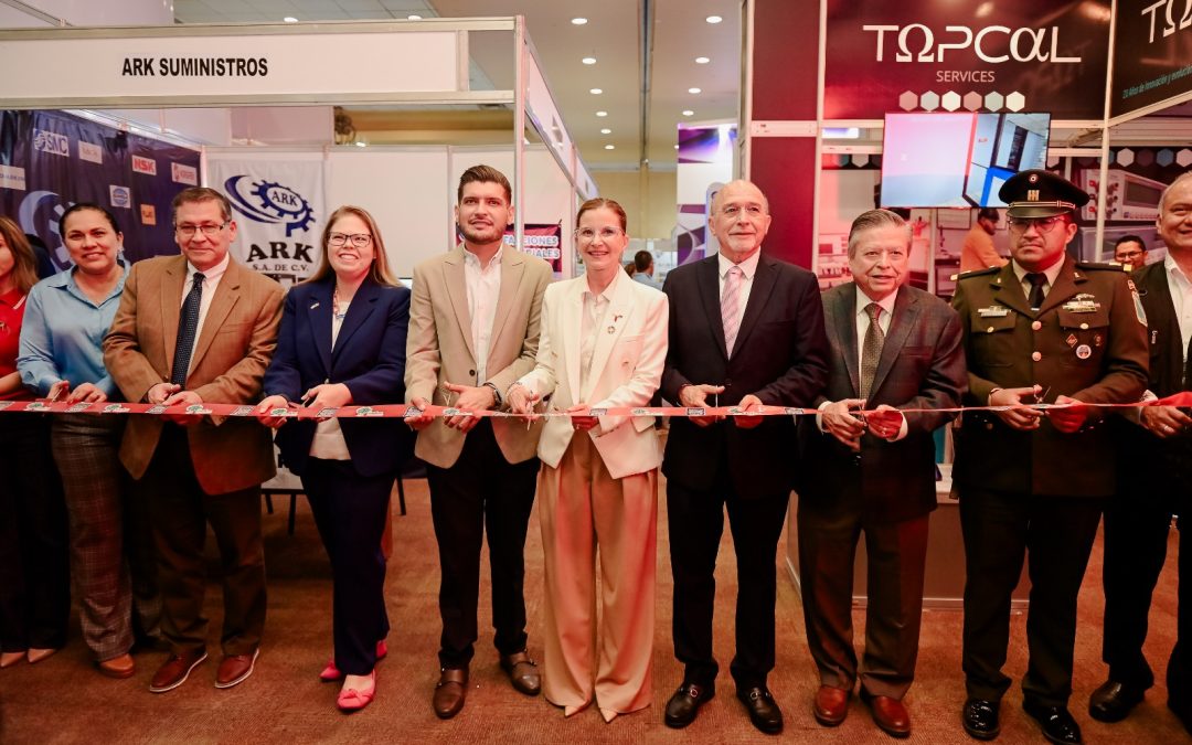 Encabeza Ninfa Cantú Deándar inauguración de la Expo Proveedor Industrial Matamoros 2025