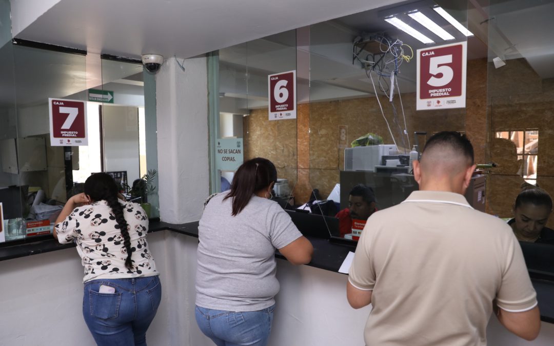 Reconoce Gobierno Municipal a contribuyentes cumplidos con seguro de vivienda gratuito