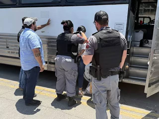 Realiza ICE arrestos en UTSA; no hay detenidos entre estudiantes o personal