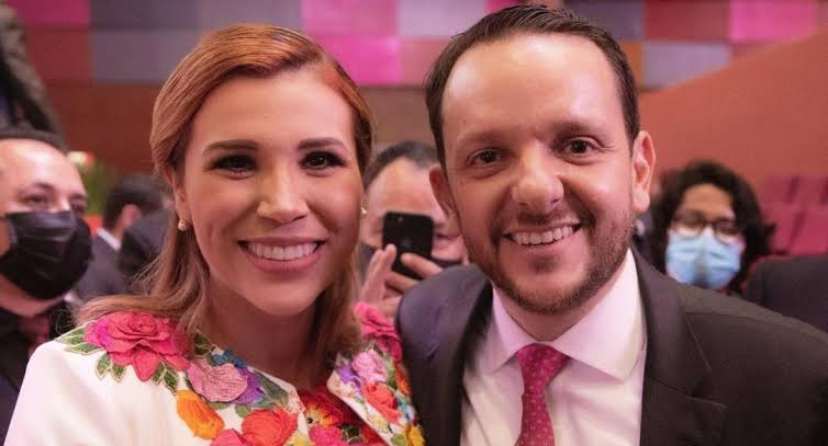 Deja Carlos Torres cargo honorario en BC tras revocación de visa