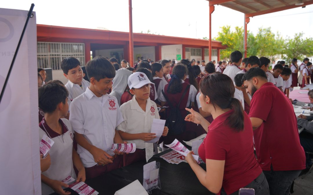 Acerca Brigada Joven servicios municipales a estudiantes de la Secundaria No. 80