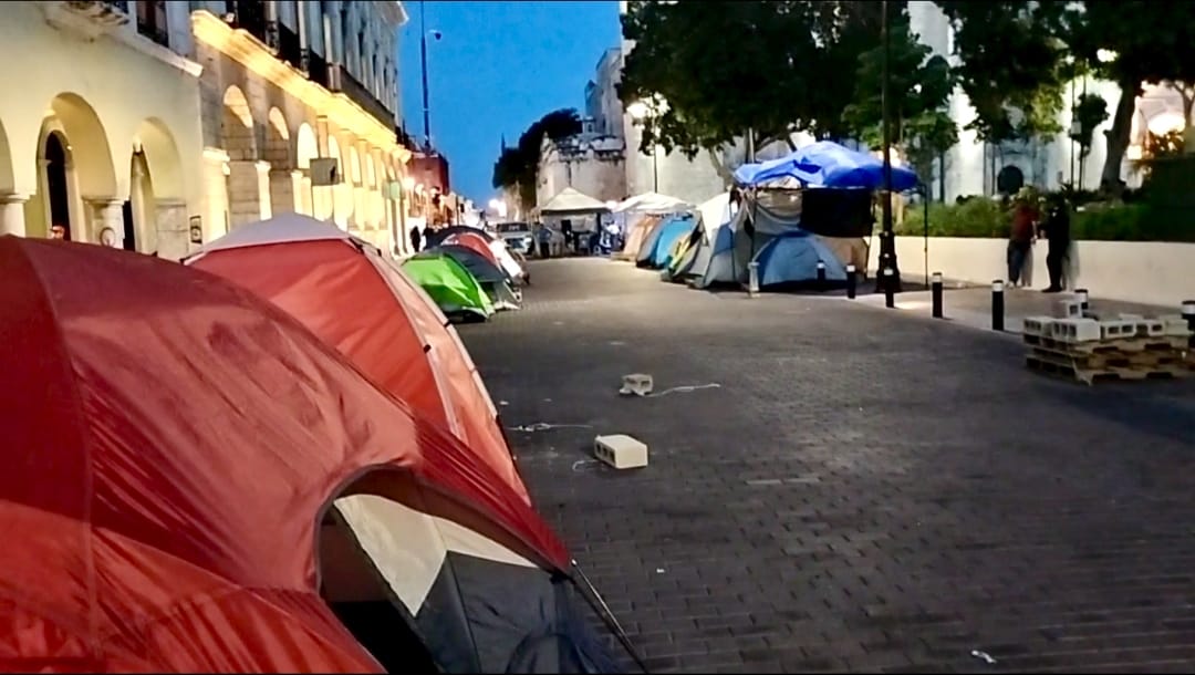 Concluye paro de maestros en Yucatán tras negociaciones con el gobierno estatal
