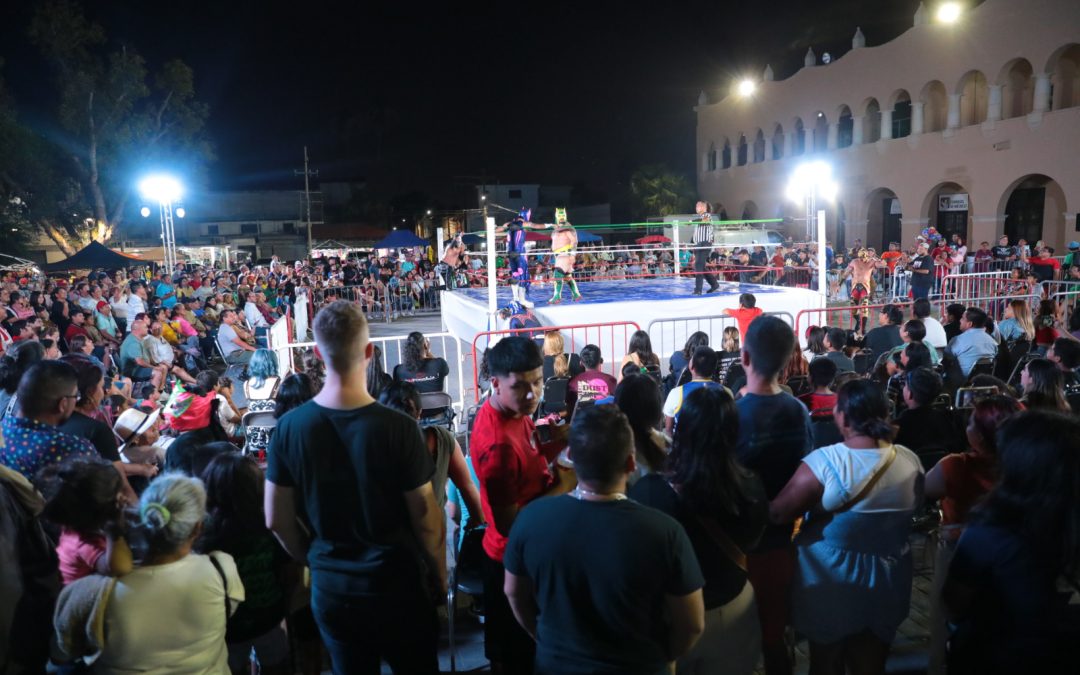 Encabeza Gobierno Municipal función gratuita de Lucha Libre por el 177 aniversario de Nuevo Laredo