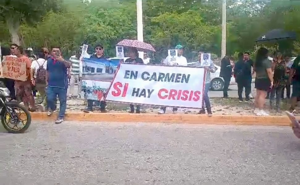 Realizan protesta ciudadana en Ciudad del Carmen: “¡Pemex paga ya!»