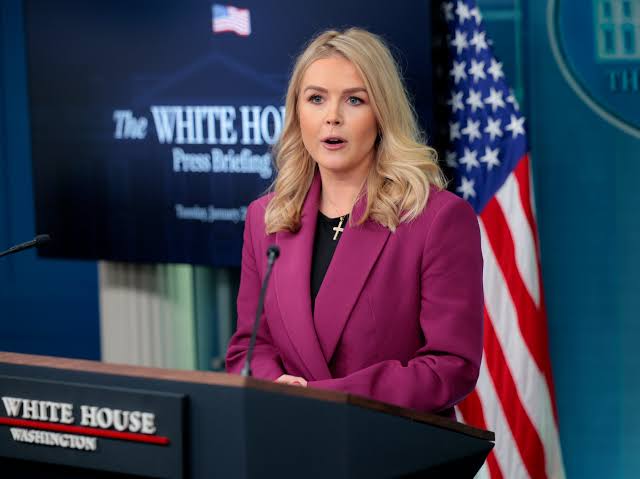 Evalúa Casa Blanca aplazar aranceles; Trump insiste en acuerdos recíprocos