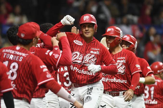 Domina Diablos Rojos la cima del standing en la Liga Mexicana de Beisbol