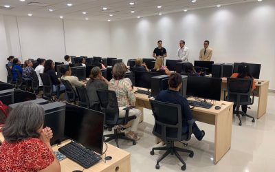 Empoderan con tecnología a mujeres de Nuevo Laredo: concluye curso de computación en la Infoteca