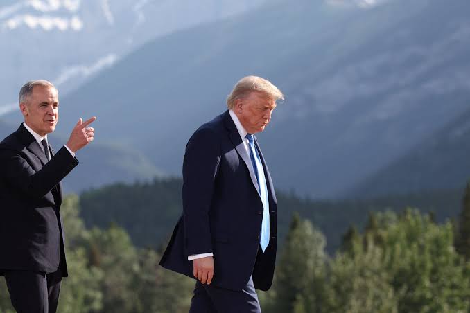 Amenaza Trump con arancel del treinta y cinco por ciento a Canadá