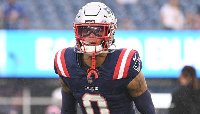 Irrumpe Christian González en el Top 100 de la NFL