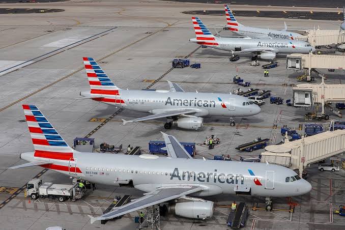 Conecta American Airlines a México con nuevas rutas hacia Chicago