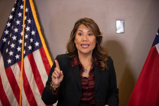 Niegan el paso a congresista en centro de detención; Escobar denuncia opacidad del DHS