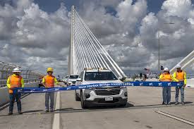 Inaugura Texas el nuevo Puente del Puerto en Corpus Christi: símbolo de crecimiento y modernidad
