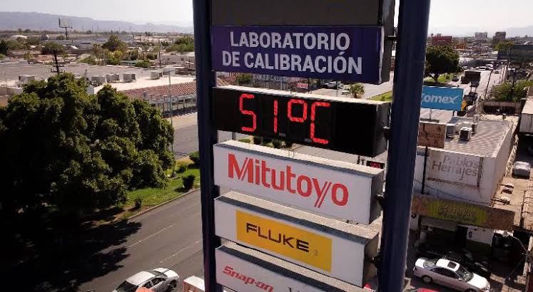 Rompe Mexicali récord histórico de calor con 52.7°C