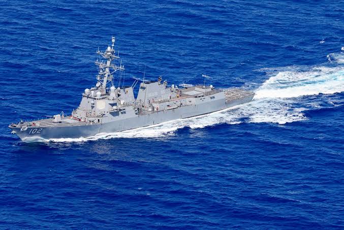 Despliega Estados Unidos destructores frente a Venezuela en operativo antinarcóticos