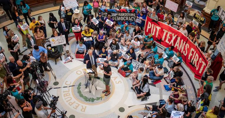 Avanza polémico rediseño electoral en Texas