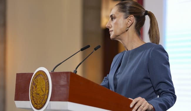 Rechaza Sheinbaum amenaza de bombardeo de EEUU