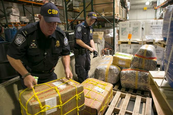 Ordena Trump endurecer revisiones a importaciones mexicanas