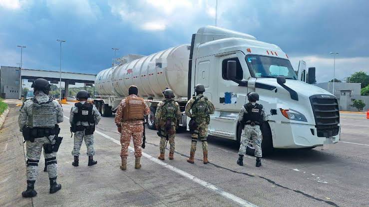 Refuerza Defensa acciones contra el “huachicol” en Veracruz