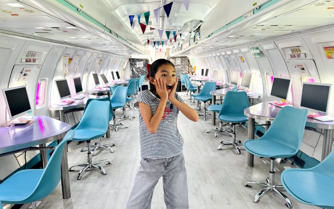 Desde Mi Altitud. Descubriendo el Avión Biblioteca en Utopía Teotongo