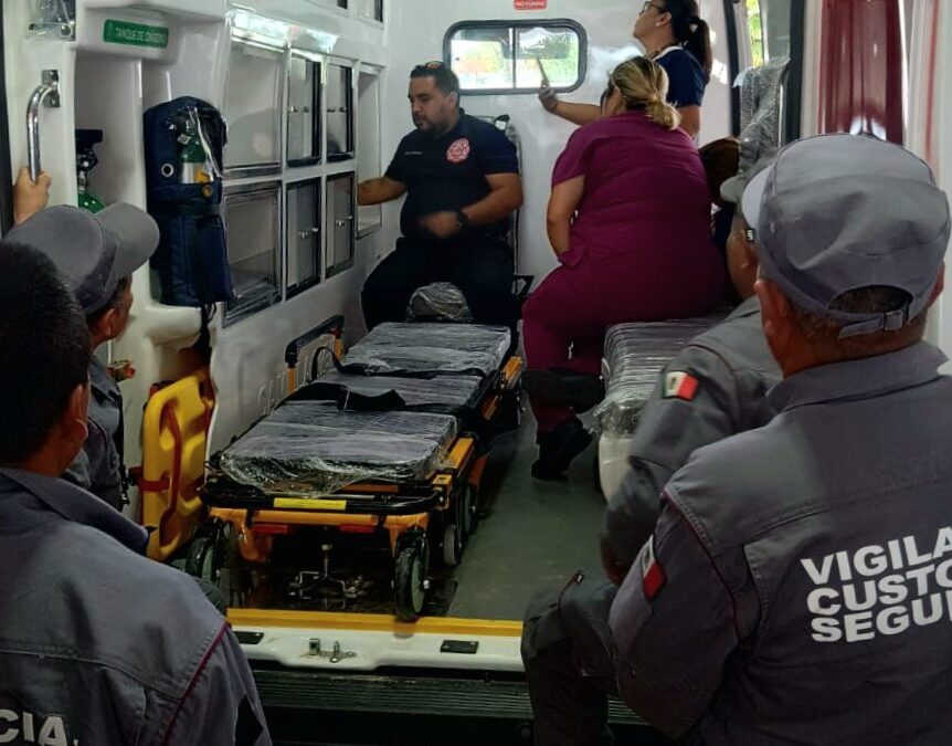 Reciben custodios penitenciarios y área médica del CEDES Laredo capacitación en primeros auxilios