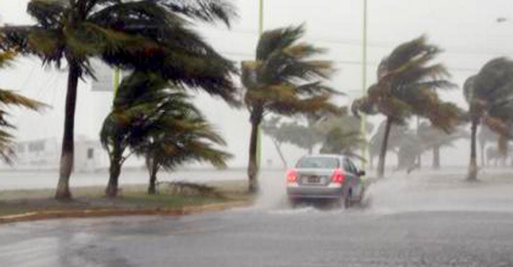 Suspenden clases en todo Veracruz por lluvias intensas