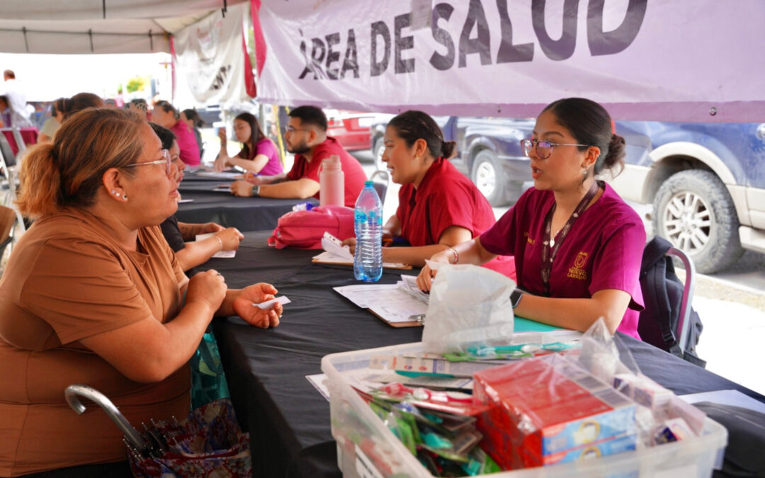 Acercan “Presidencia Cerquita de Ti” a familias de Valles de Anáhuac